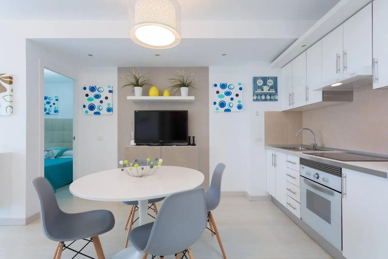 Delicious Los Cristianos,2Bdr 2Bathr Beachclose Los Cristianos (Tenerife)