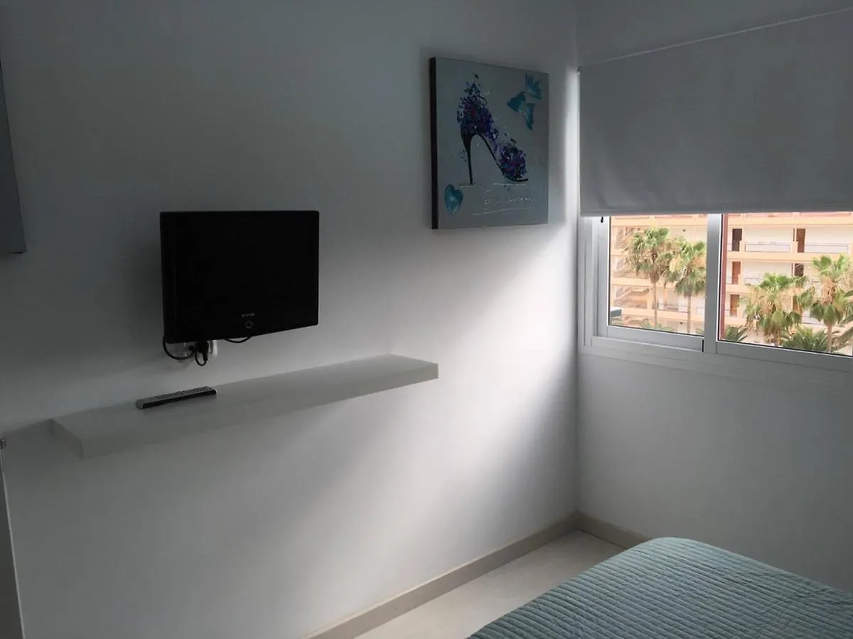 Apartment Delicious Los Cristianos,2Bdr 2Bathr Beachclose