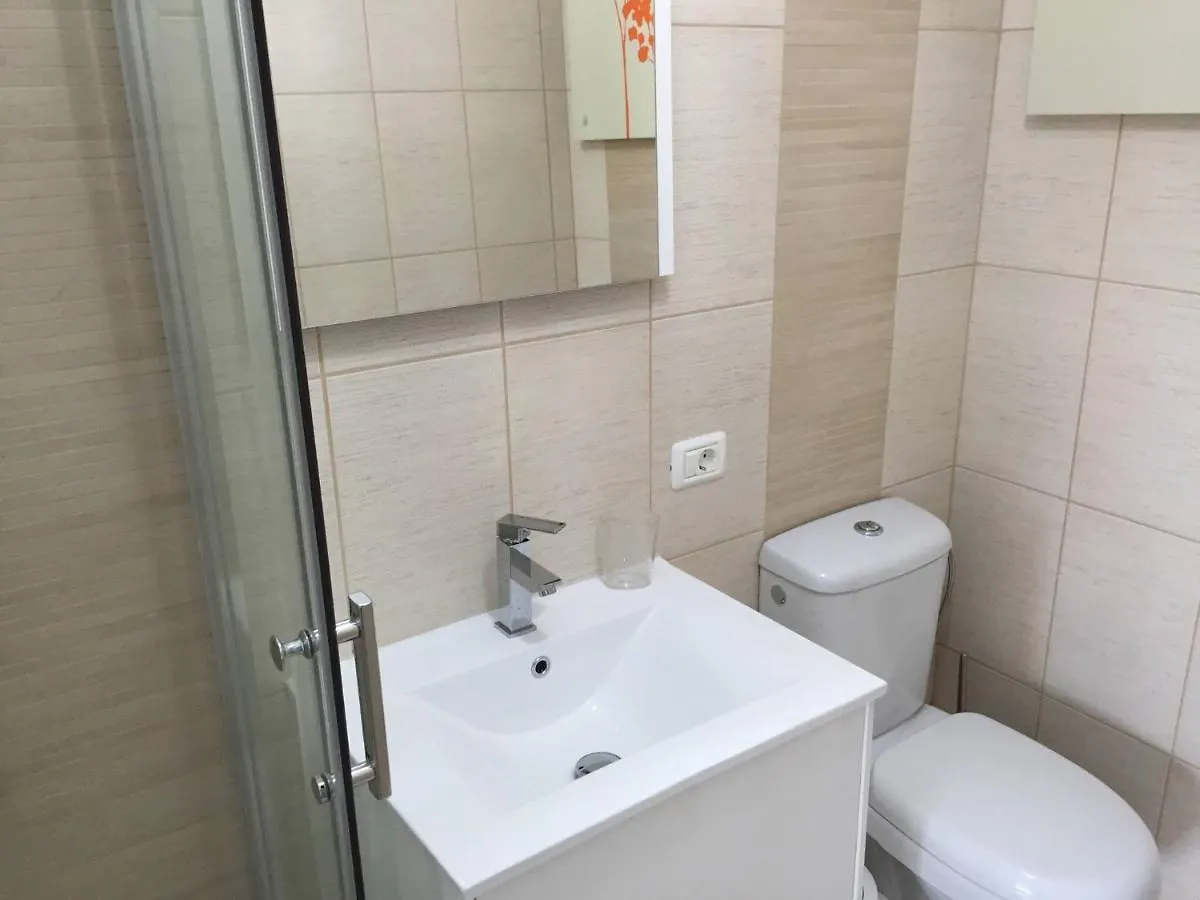 Delicious Los Cristianos,2Bdr 2Bathr Beachclose 0*, Los Cristianos (Tenerife)