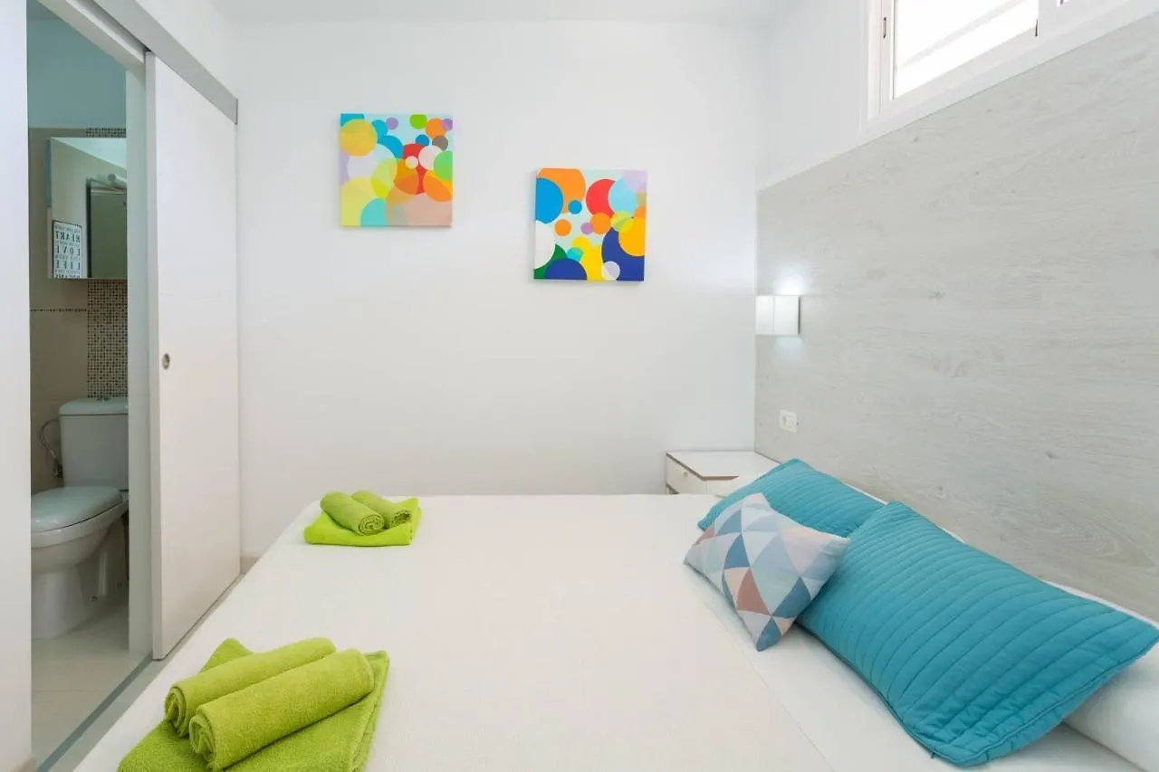 Apartment Delicious Los Cristianos,2Bdr 2Bathr Beachclose