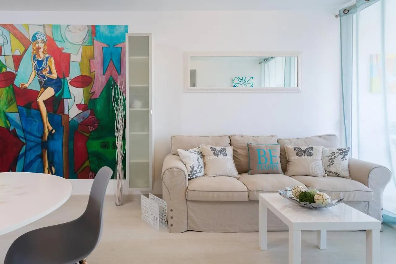 Apartment Delicious Los Cristianos,2Bdr 2Bathr Beachclose Spain