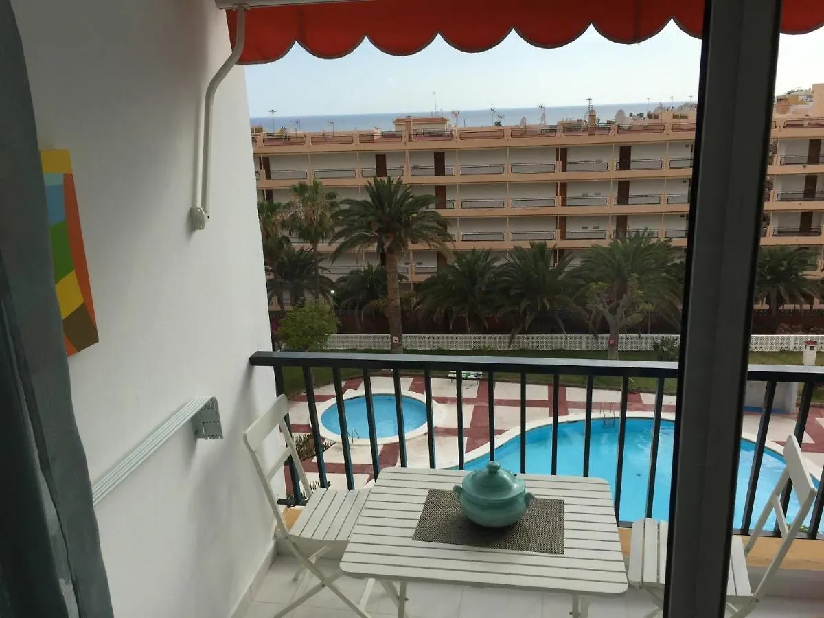 Delicious Los Cristianos,2Bdr 2Bathr Beachclose Apartment