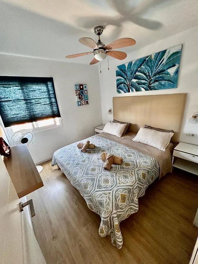 Delicious Los Cristianos,2Bdr 2Bathr Beachclose 0*, Los Cristianos (Tenerife) Spain
